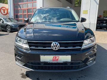 Volkswagen Tiguan - 2
