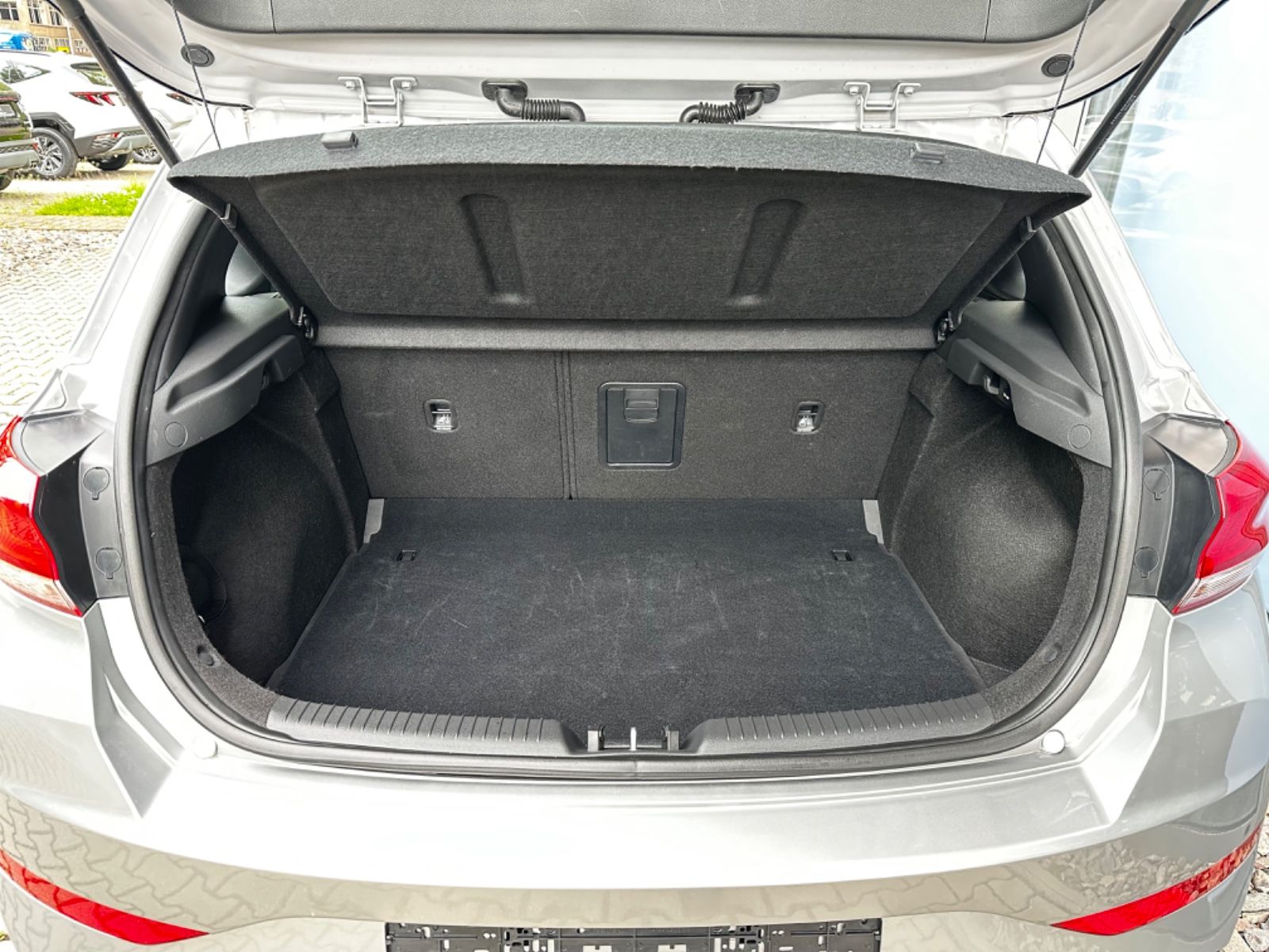 Fahrzeugabbildung Hyundai i30 FL 1.0 T-GDI 48V Trend SHZ LHZ RFK