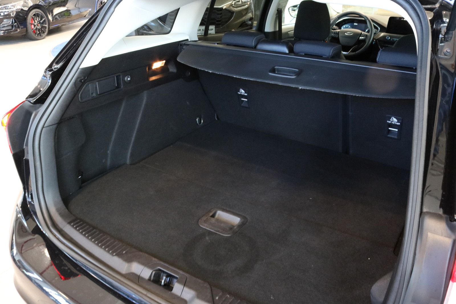 Fahrzeugabbildung Ford Focus Turnier Titanium  Automatik   Navi/Kamera