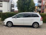 Opel Zafira B 1.9 7sitzer - Opel Zafira Gebrauchtwagen in Freiburg