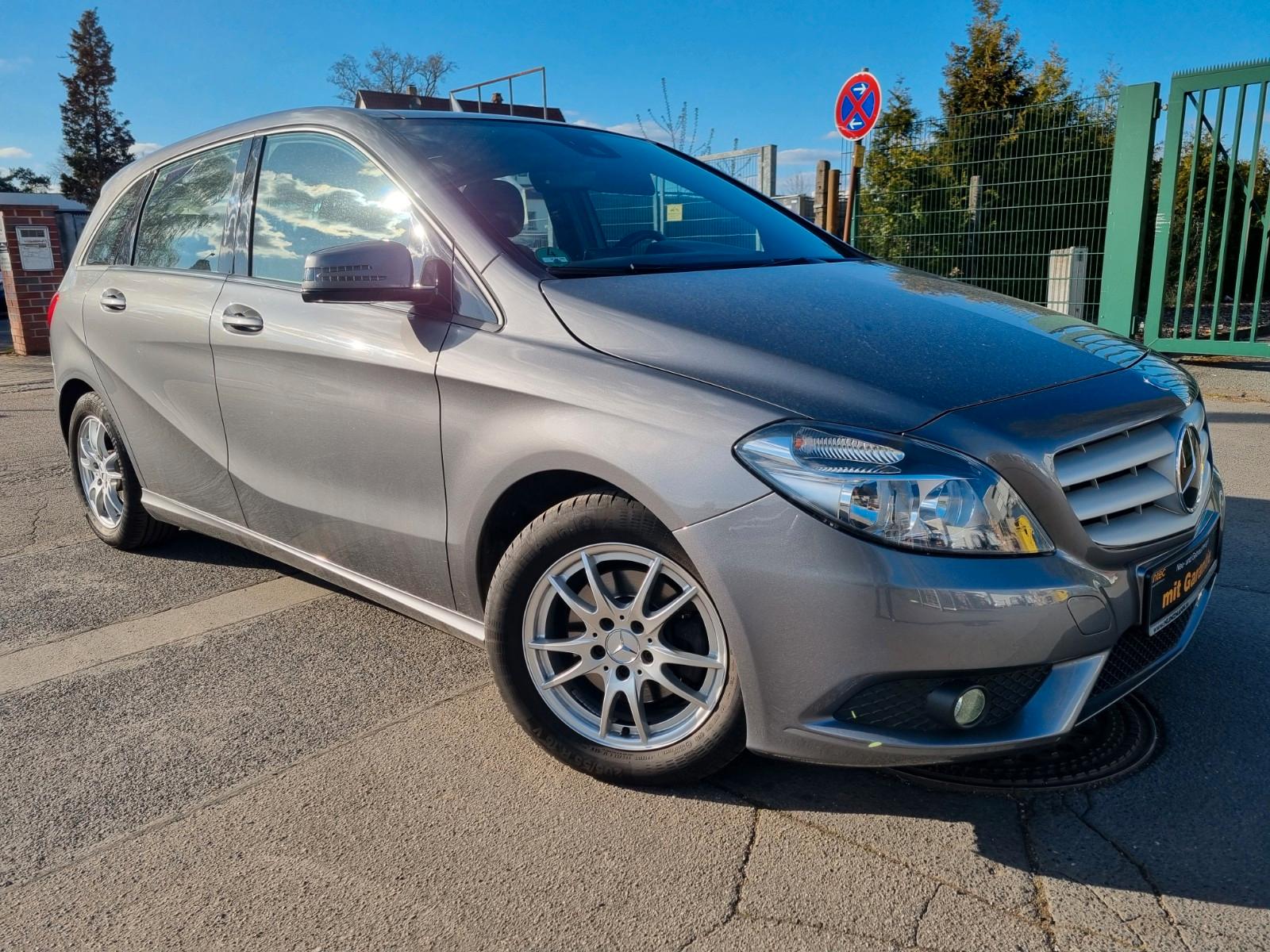 Mercedes-Benz B 200 BlueEFFICIENCY Edition 1