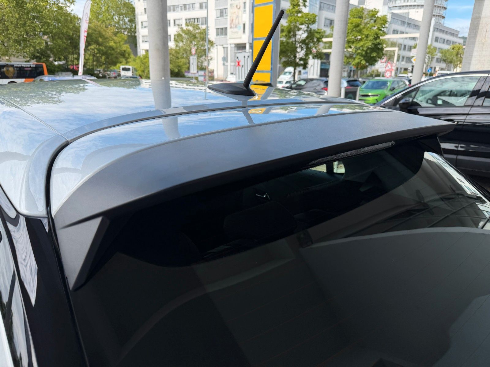 Fahrzeugabbildung Opel Corsa F 1.2 Turbo Edition LED,SHZ,PDC,Facelift