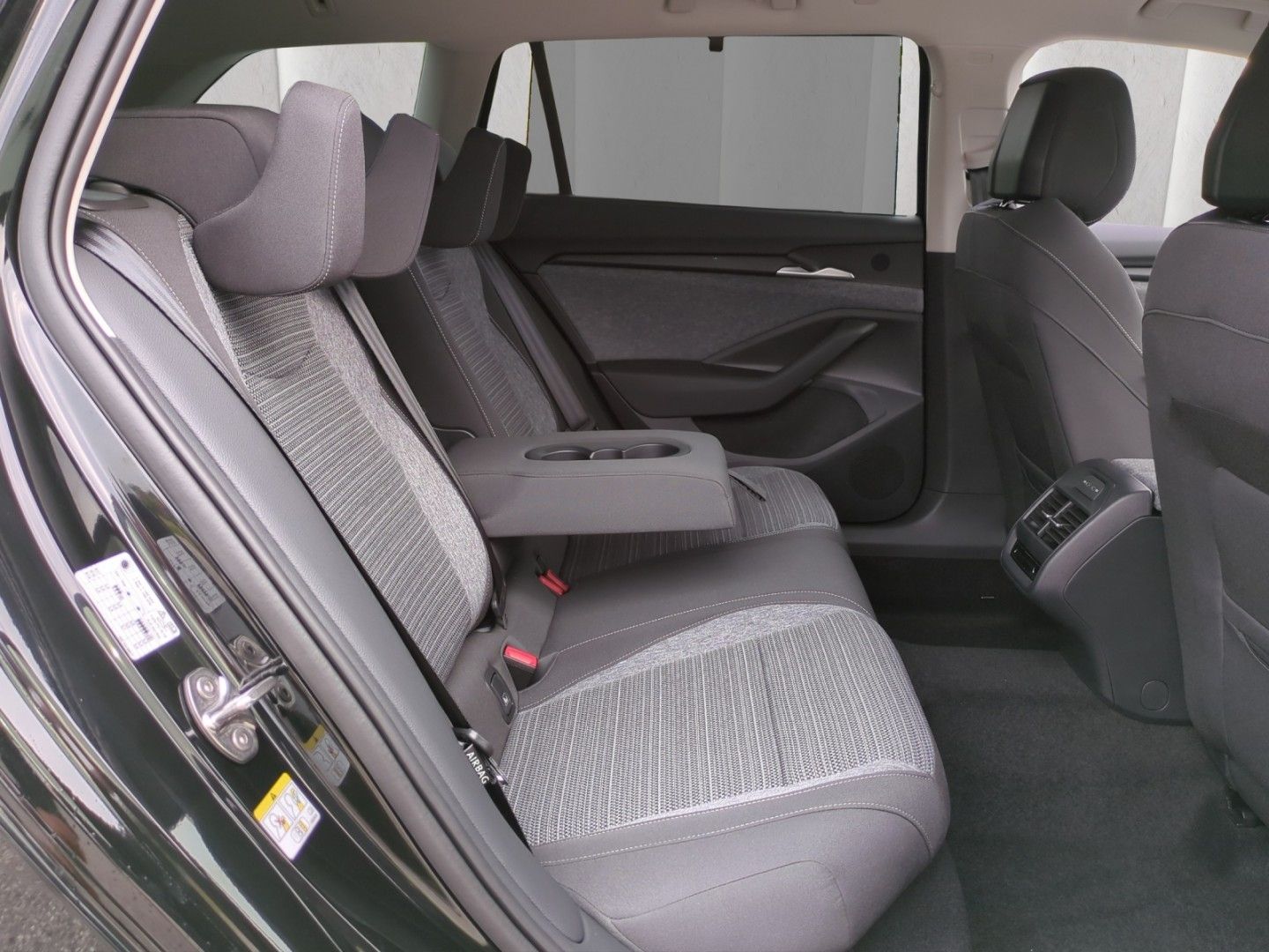 Skoda Superb Combi Selection 4x4 2.0TSI*AHK 2xMassage foto 9