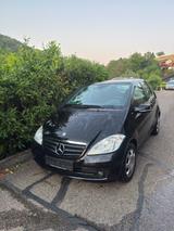 Mercedes-Benz A 180 BlueEFFICIENCY -
