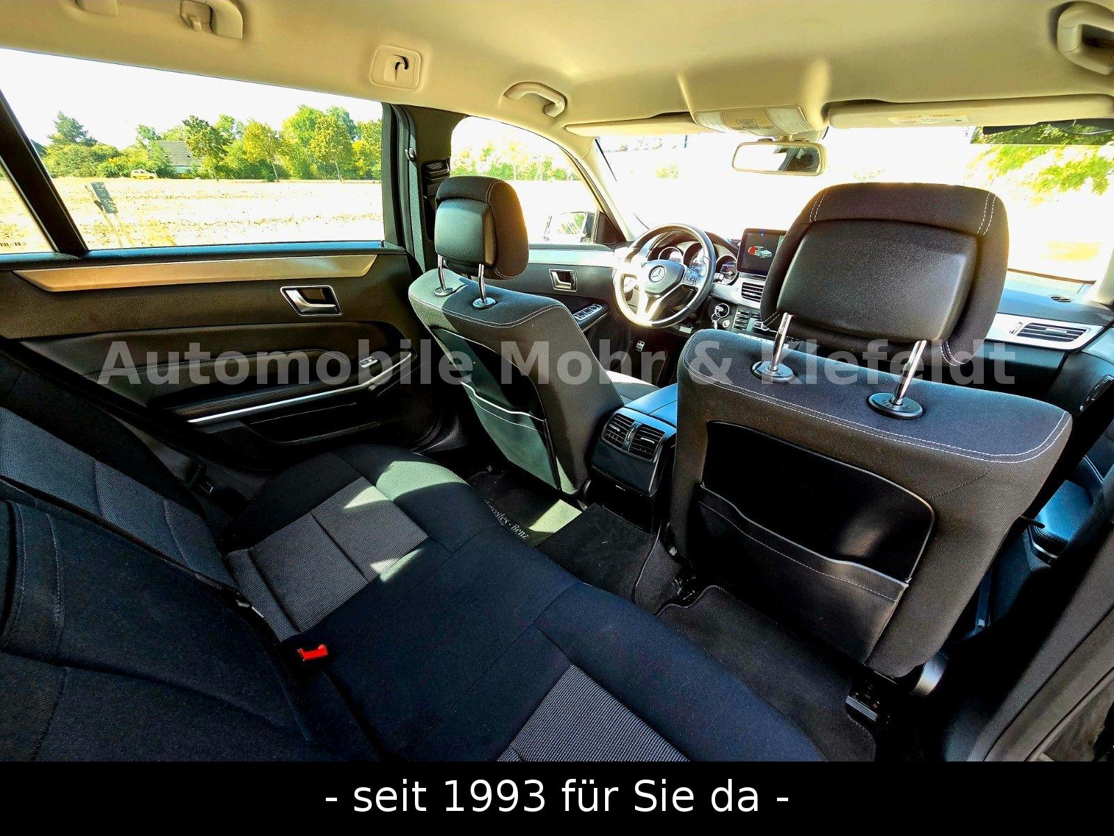 Mercedes-Benz E 220 T BlueTec BlueEfficiency Edition 9G-TRONIC