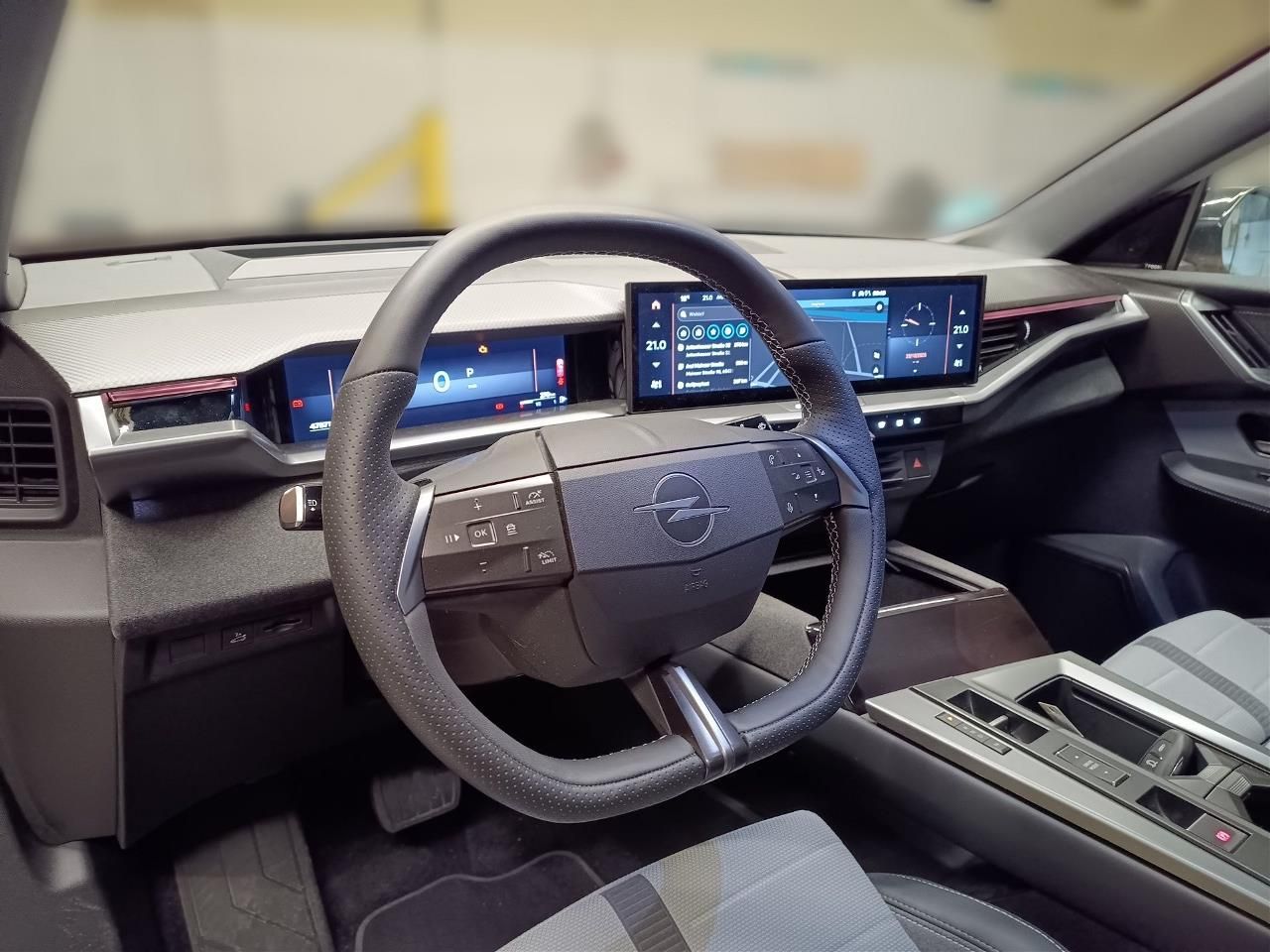 Fahrzeugabbildung Opel Grandland GS MildHybrid 107KW Automatik