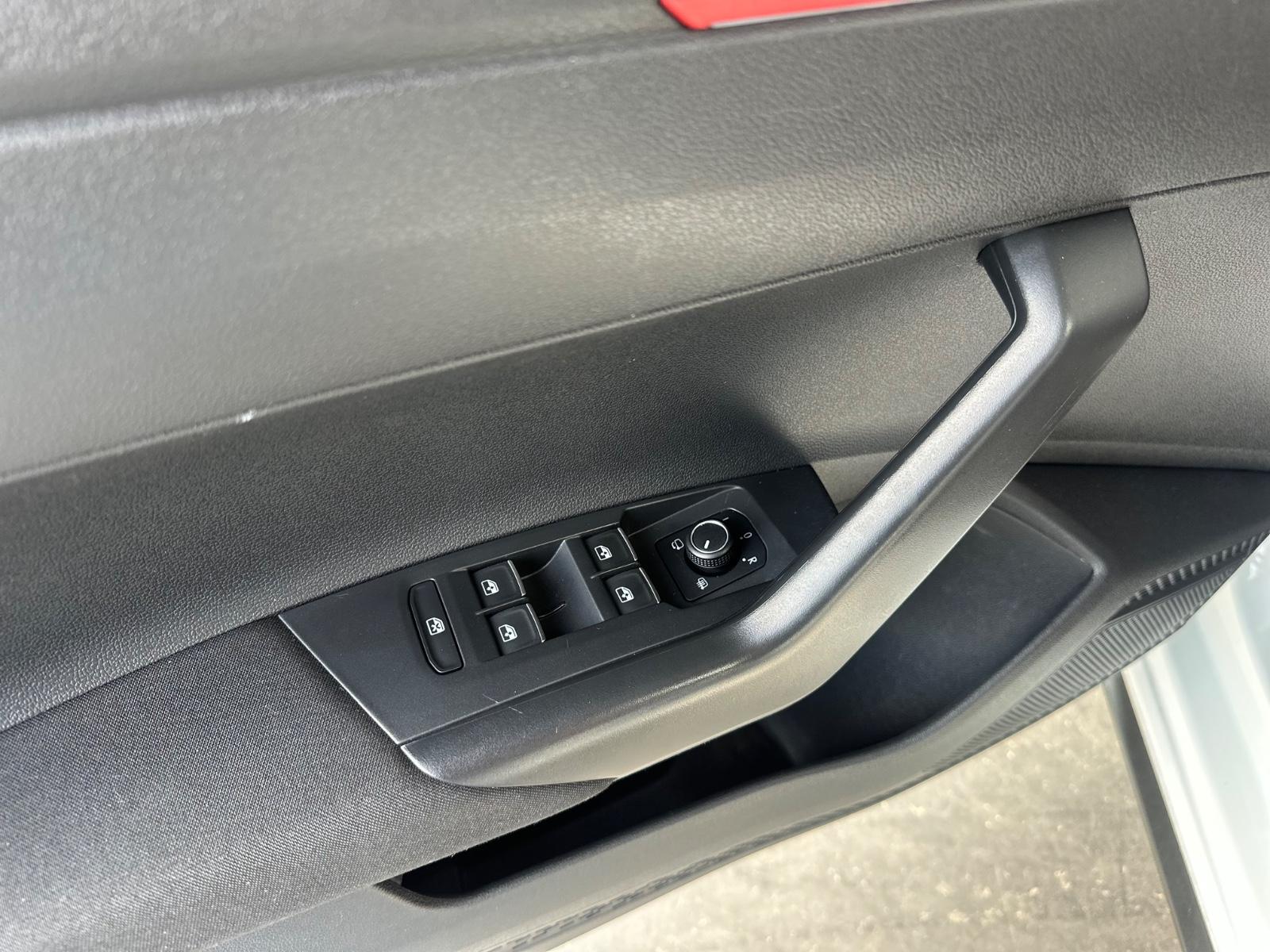 Volkswagen Polo VI GTI Beats Sound*FrontAss*AppleCar*, миниатюра 19