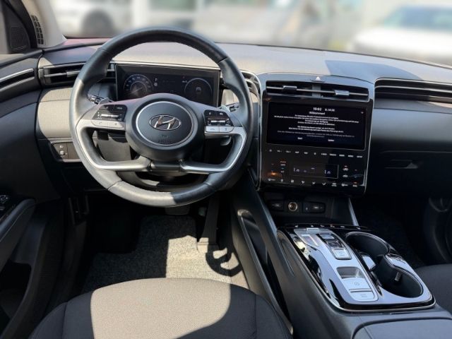 Fahrzeugabbildung Hyundai Tucson 1.6 Trend 2WD +KLIMA+LED+NAVI+SHZ+PDC+UVM