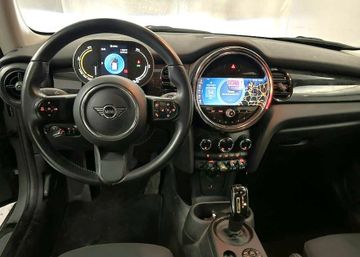 MINI Cooper SE - 6