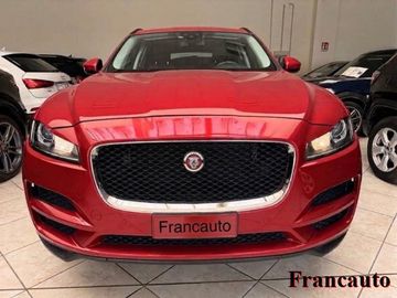 Jaguar F-Pace - 4