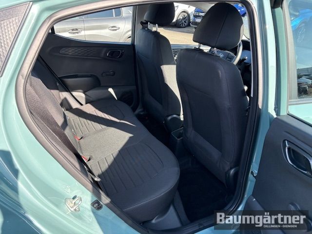 Fahrzeugabbildung Hyundai i10 Select 1.0 MPi 67 5-Gang Tempomat/Klima