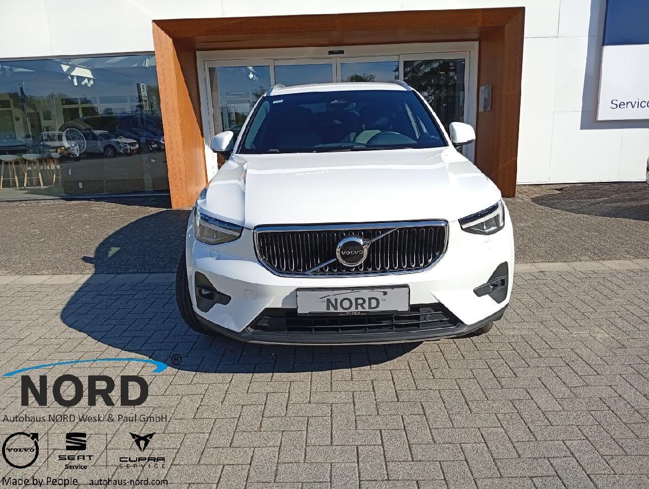 Volvo XC40 B3 Core 2WD/AHK/20Zoll/Blis/ACC