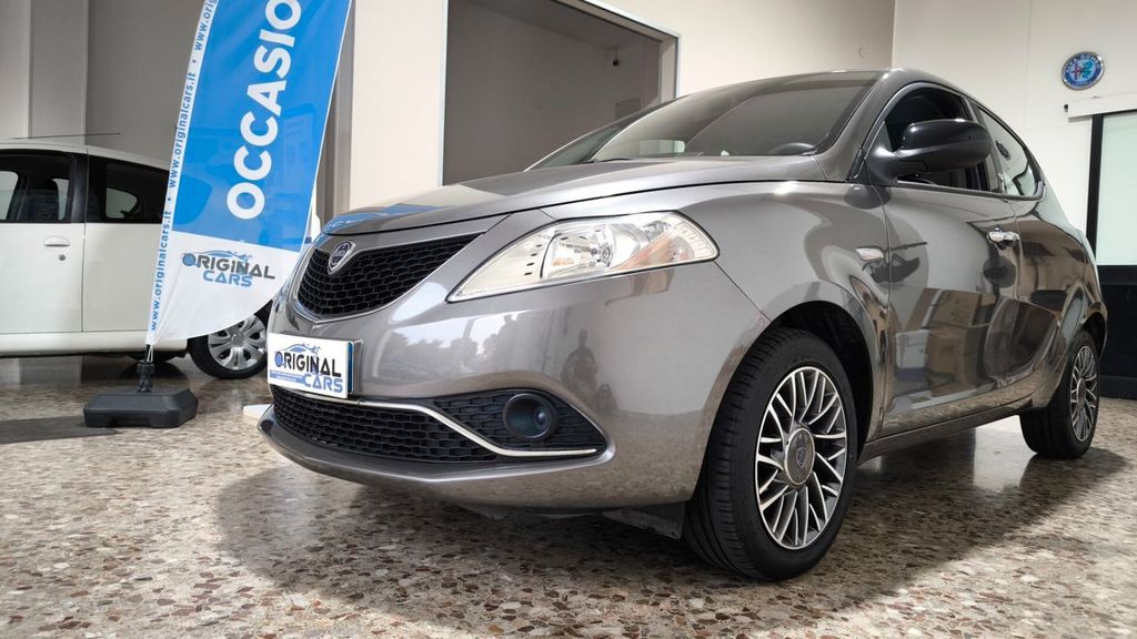 Image of Lancia Ypsilon