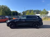Volkswagen Touareg R-Line Atmosphere *AHK/Panorama/Leder/V8 - VW Touareg in Münster