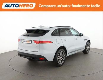 Jaguar F-Pace - 5