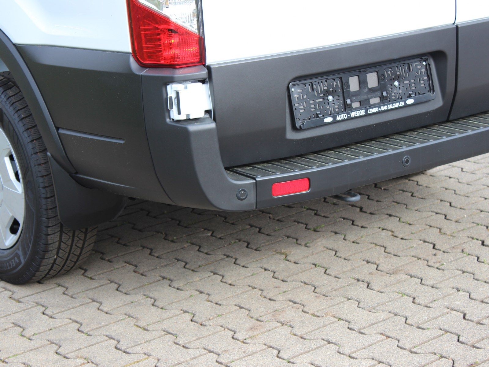 Fahrzeugabbildung Ford Transit 350 L3 Trend Rollstuhlumbau