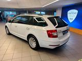 Skoda Octavia Combi Ambition - Skoda Octavia: Combi Ambition