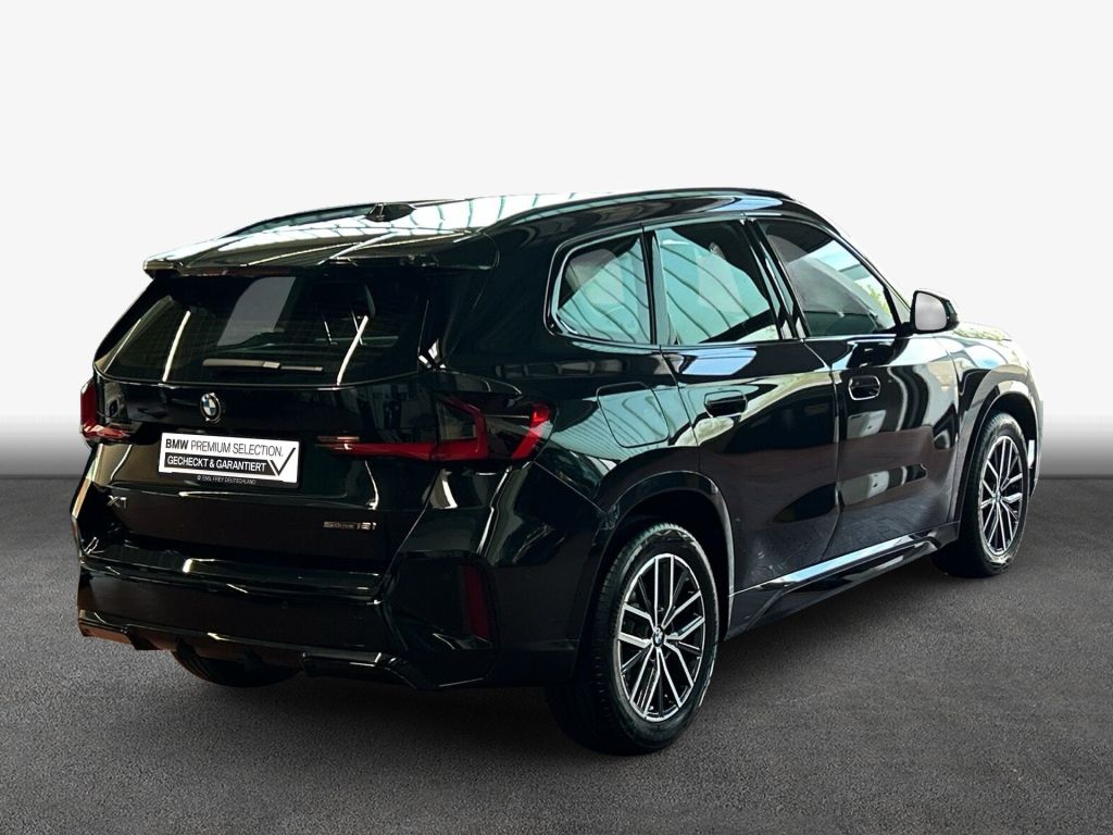 BMW X1 sDrive18i Aut. M-Paket AHK LED Sitzheizung foto 2