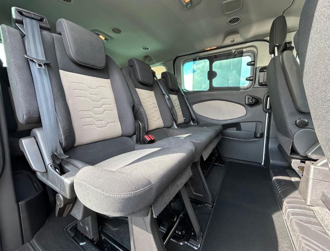 Ford Tourneo Custom 8 SITZE + KAMERA + SPURHALTE +AHK