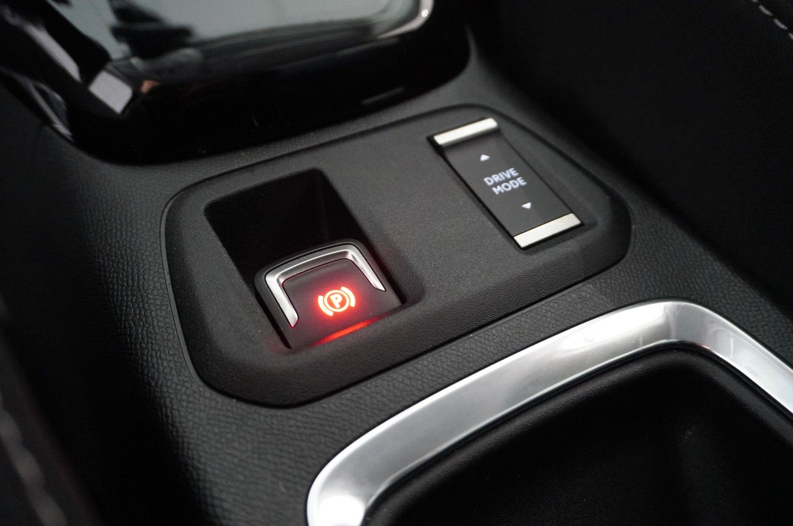 Fahrzeugabbildung Opel Corsa-e ELEGANCE 3-PHASIG NAVI/LED/KAMERA/SH/DAB