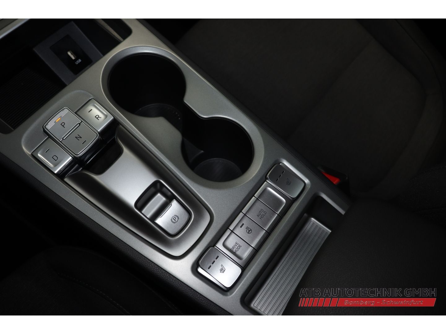 Fahrzeugabbildung Hyundai KONA Elektro Select 39,2kWh 96,4% SOH ACC Apple