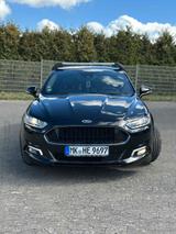 Ford Mondeo TUVneu2,0 ST-Line177kW Automatik Panorama - Ford Mondeo mit Benzin-Antrieb: Limousine