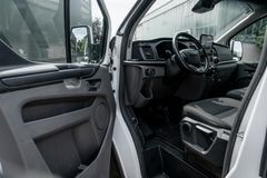 Fahrzeugabbildung Ford Transit Custom Kasten 320 L1