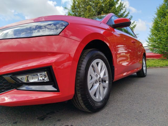 Fahrzeugabbildung SKODA Fabia SELECTS70/1.0 M5F