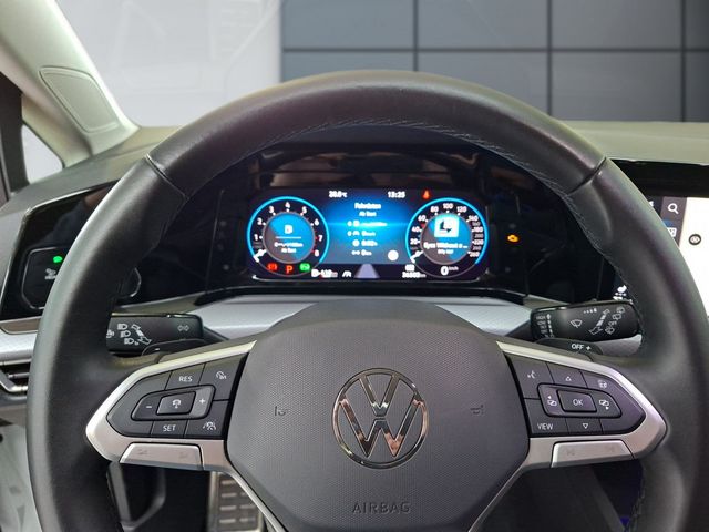 Golf VIII Variant 1.5 eTSI Active *DSG*AHK*LED*A