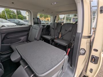 Volkswagen Caddy Taxi Maxi Hale Taxameter,Dachzeichen,Navi