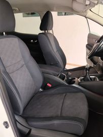 Nissan Qashqai - 12
