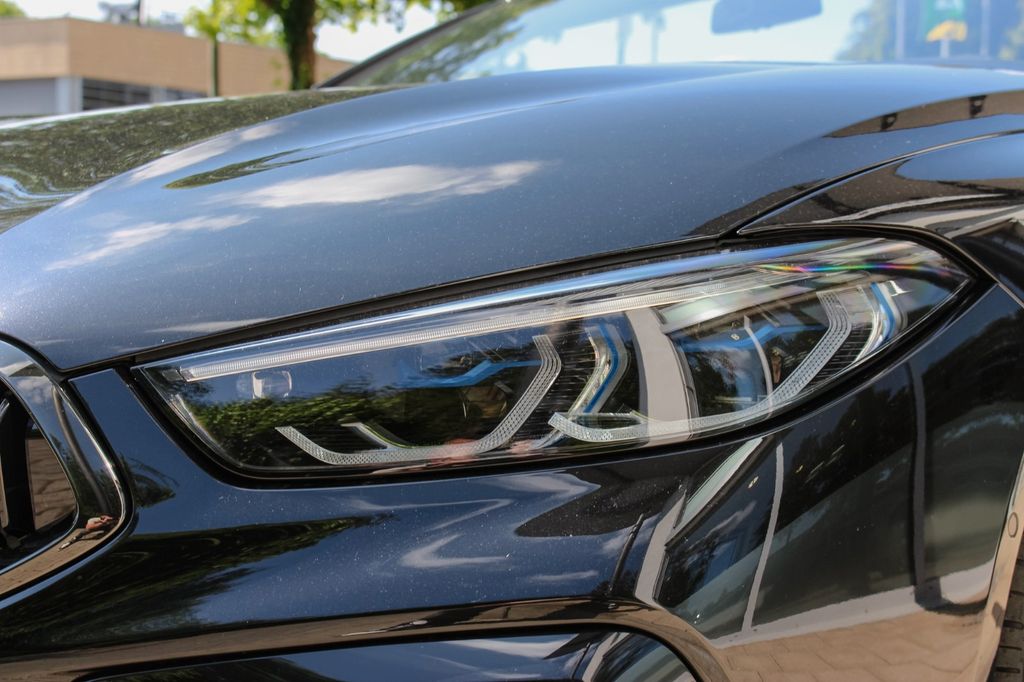 BMW M8 Competition xDrive Cabrio / LASER / M-DRIVERS BMW M8 Competition xDrive Cabrio / LASER / M-DRIVERS