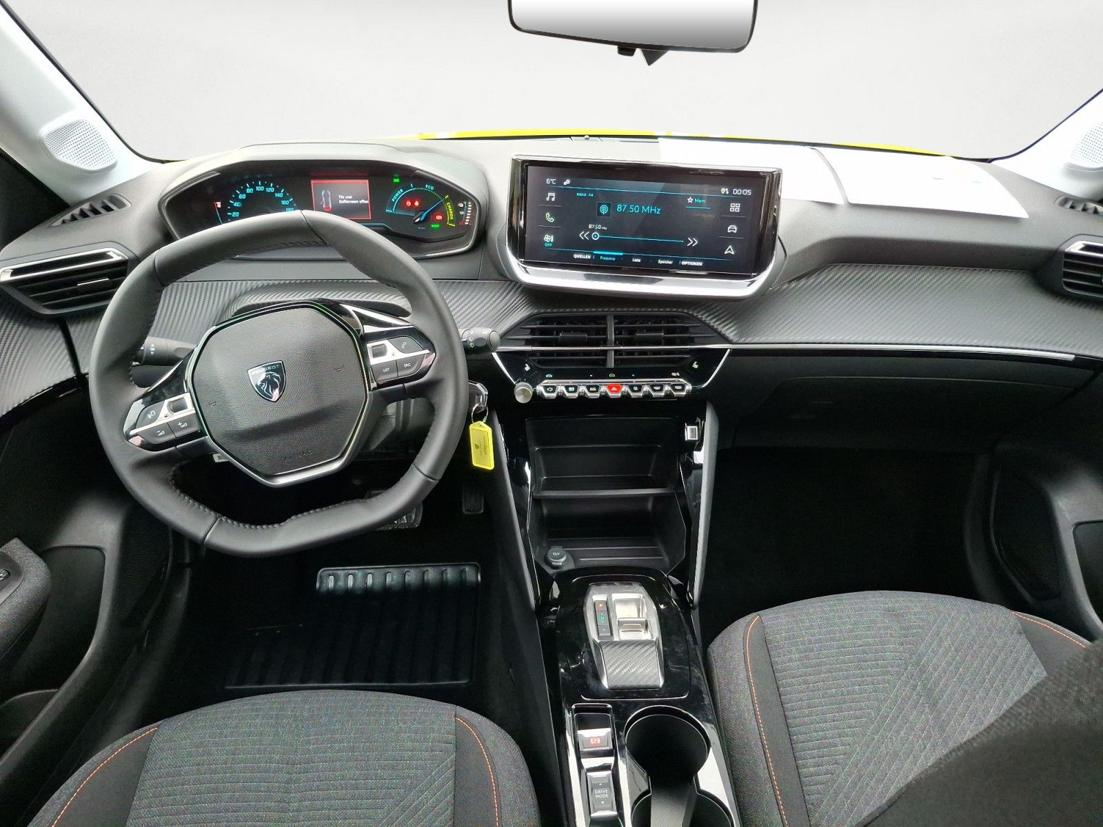 Peugeot e-208 - Bild 9