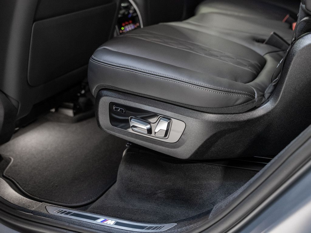 BMW X7 M60 - Bild 30