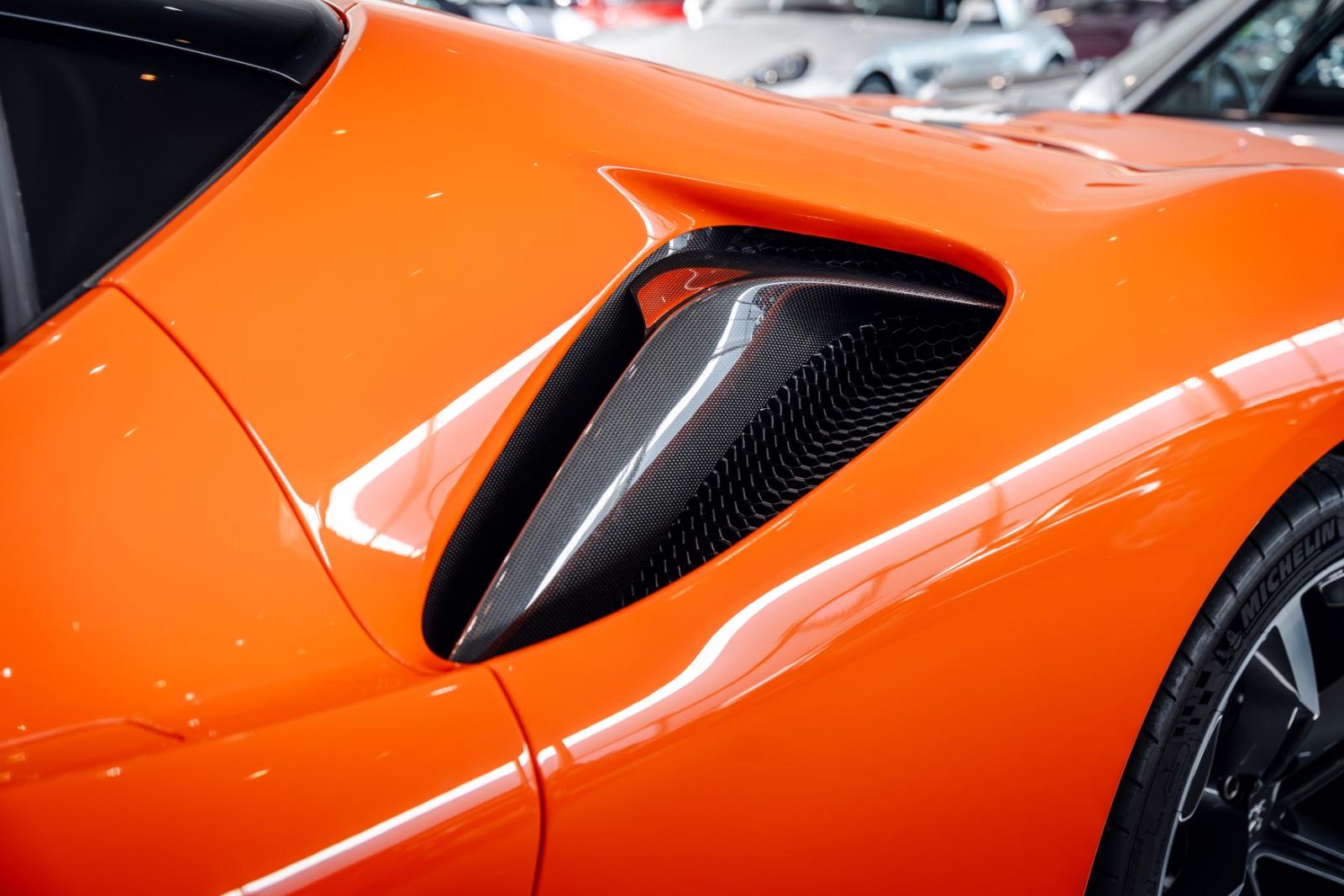 Ferrari SF90 Stradale*Lift*JBL*Carbon*Passenger-Display*