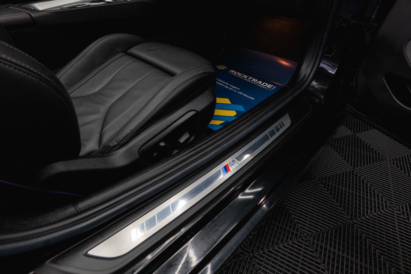 Fahrzeugabbildung BMW Z4 Roadster sDrive 30i M Sport *LED*Memory*H&K*