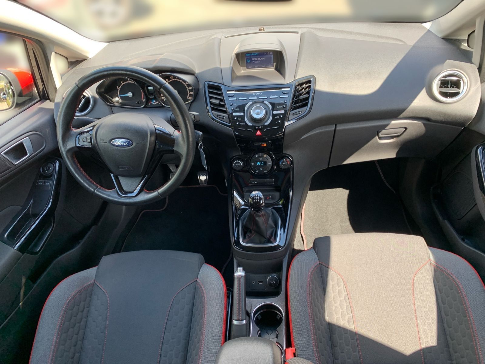 Fahrzeugabbildung Ford Fiesta 1.0 EcoBoost Sport S/S