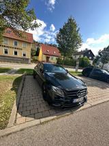 Mercedes-Benz E 300 AMG Line Autom. AMG Line