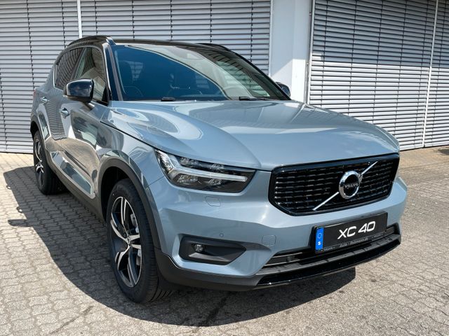 Ein Volvo XC 40 der zum Leasing angeboten wird.