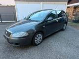 Fiat Coroma 1.9 JTD TÜV 01.2027 AHK - gebrauchte Fiat Croma aus dem Jahr 2005