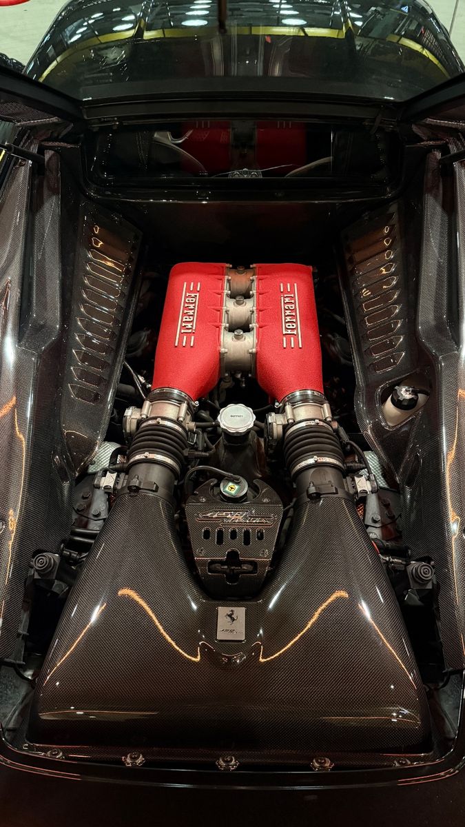 Fahrzeugabbildung Ferrari 458 Italia*dt. Auto*Carbon*AFS*