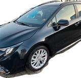 Toyota Corolla 1,8 Hybrid Business Edition Touring ... - Toyota Corolla: E8