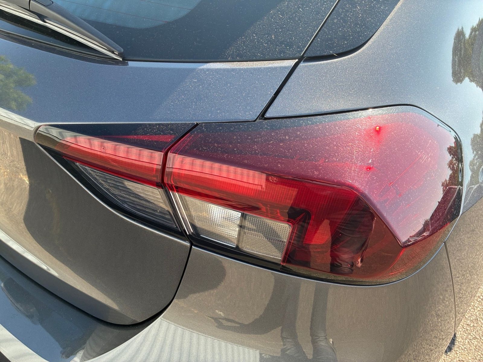 Fahrzeugabbildung Opel Corsa F 1.2 Elegance KlimaA,LED,SHZ,Kam.,PDC,FLA