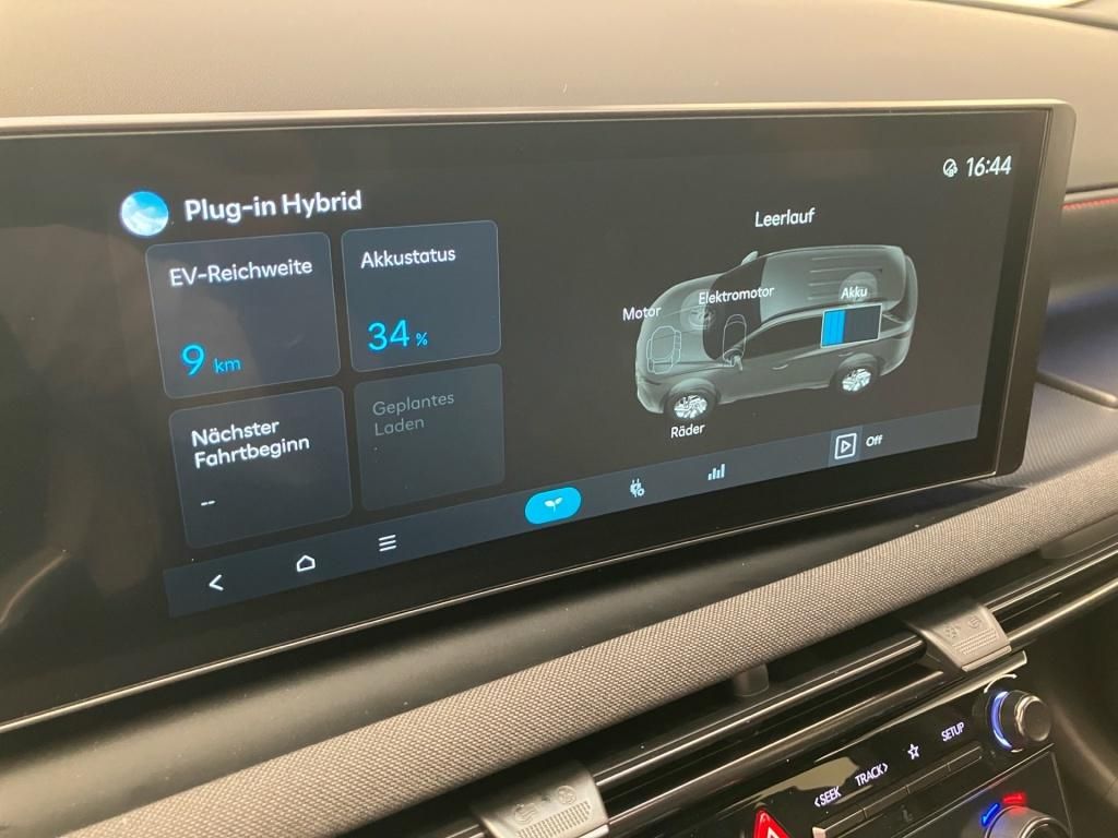 Fahrzeugabbildung Hyundai TUCSON PHEV 1.6 T-GDi 4WD 6-AT N-Line Pano HUD