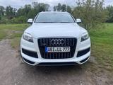 Audi Q7 3.0 TDI (DPF) quattro tiptronic - - Audi Q7: Weiß