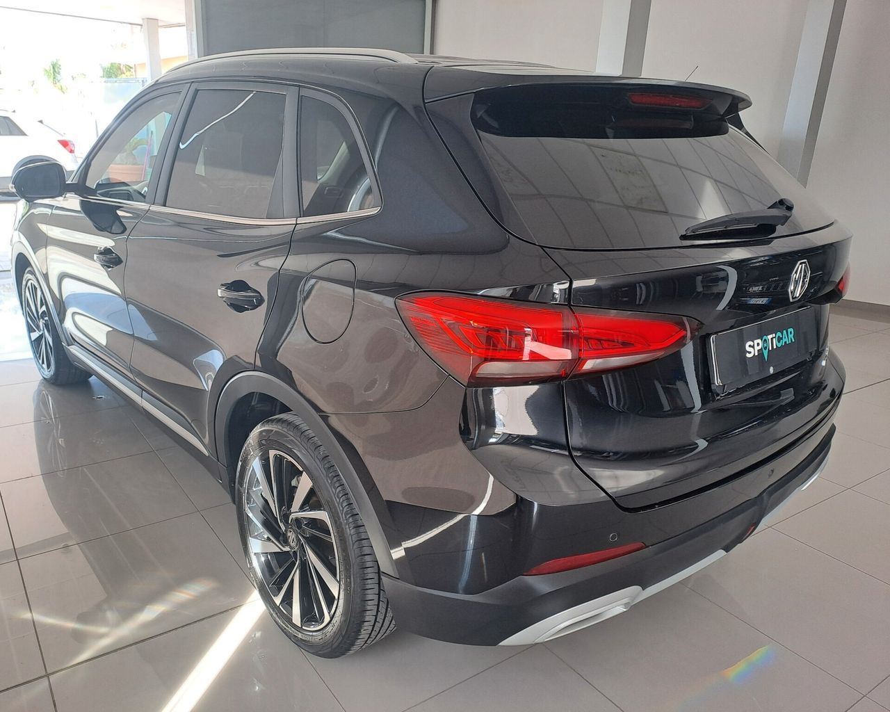 MG ZS