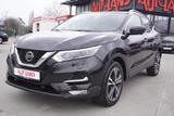 Nissan Qashqai 1.3 N-Connecta LED Navi Panorama 360° - Nissan Qashqai: Connect