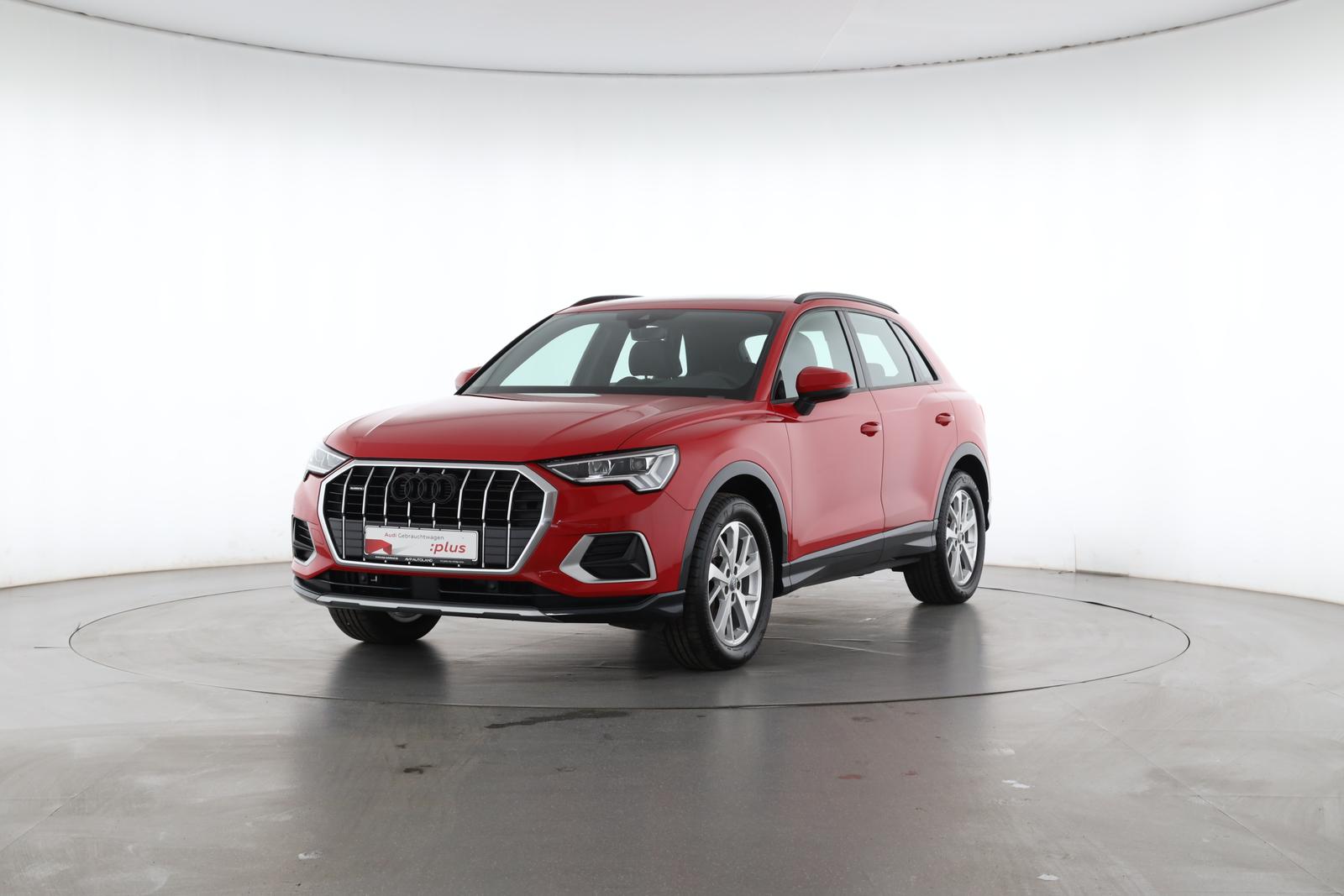 Audi Q3 40 TFSI quattro S tronic S line | AHK |