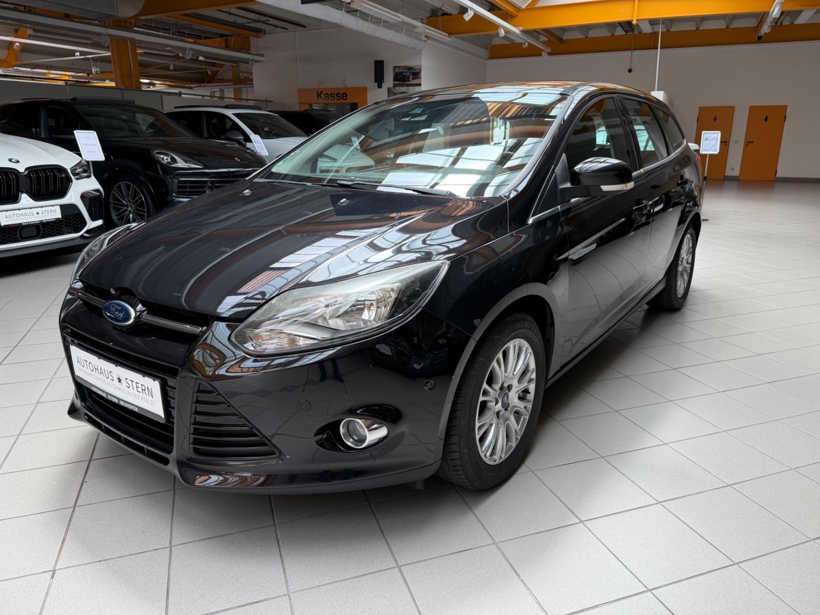 Ford Focus Turnier Titanium|EXPORT|SHZ|PDC|AUX