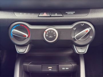 Kia Stonic 1.0 ED7 Emotion Automatik Klima SHZ PDC